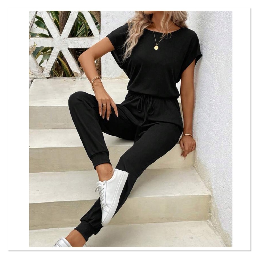 SHEIN Women's Black Jumpsuit
